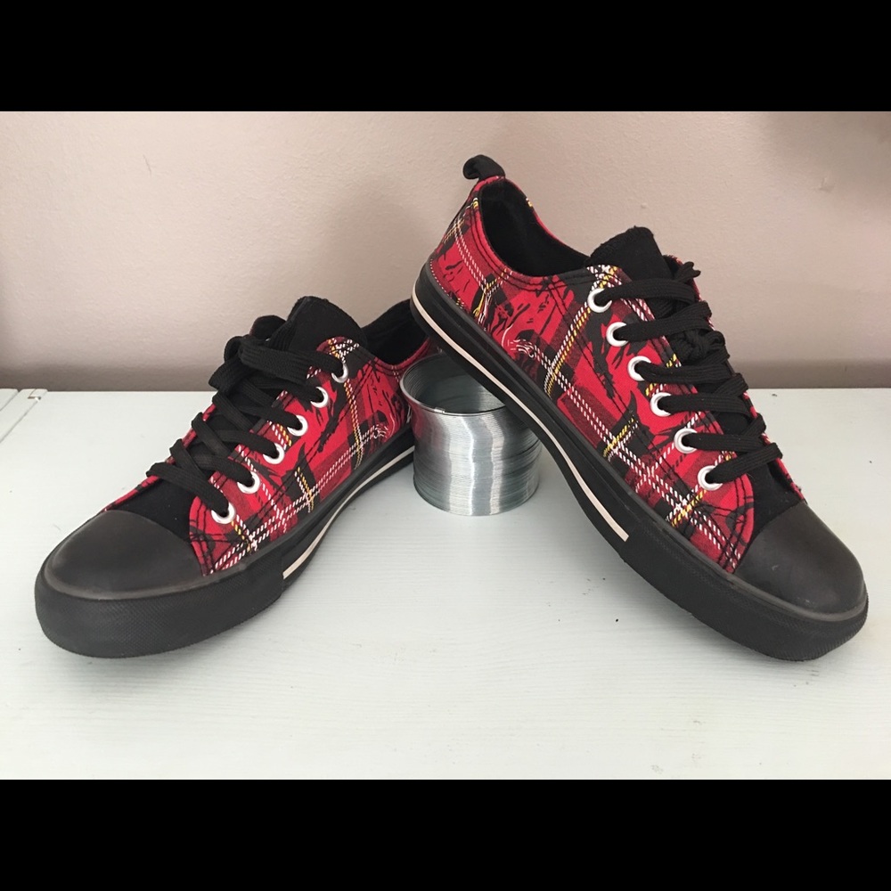 Hot Topic Shoes